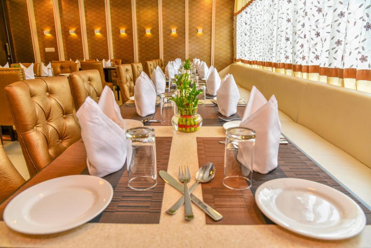 Hotel Suncity Plaza, Sitapura, Džajpur Exteriér fotografie