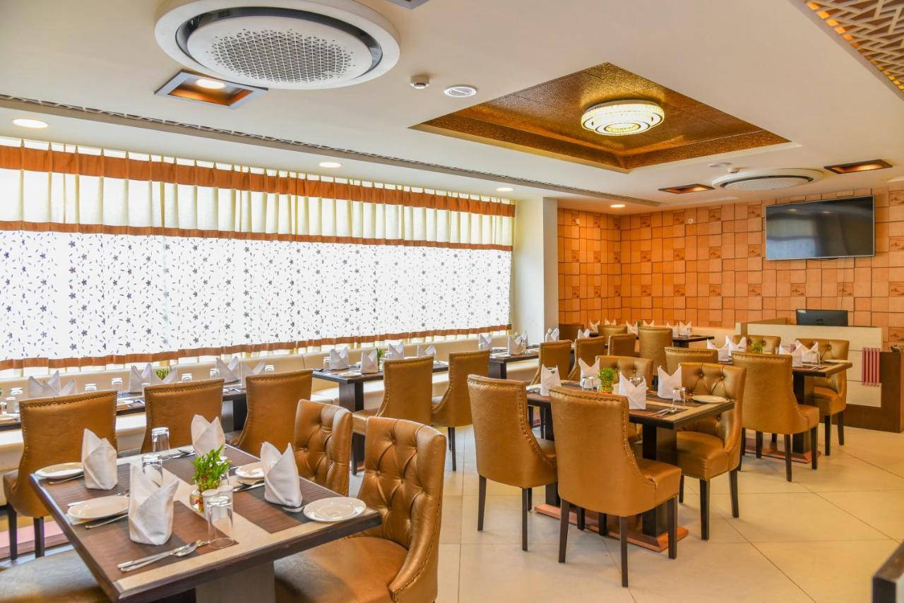 Hotel Suncity Plaza, Sitapura, Džajpur Exteriér fotografie