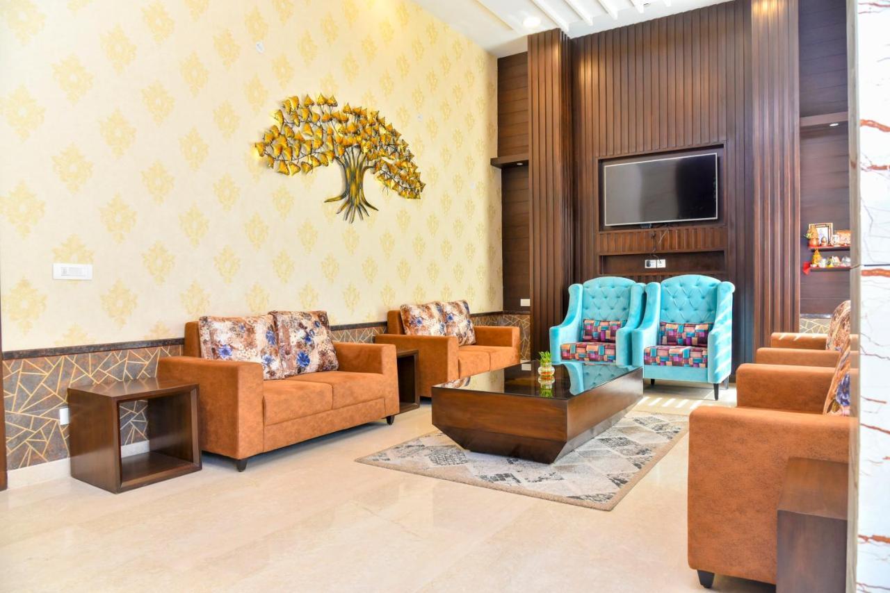Hotel Suncity Plaza, Sitapura, Džajpur Exteriér fotografie